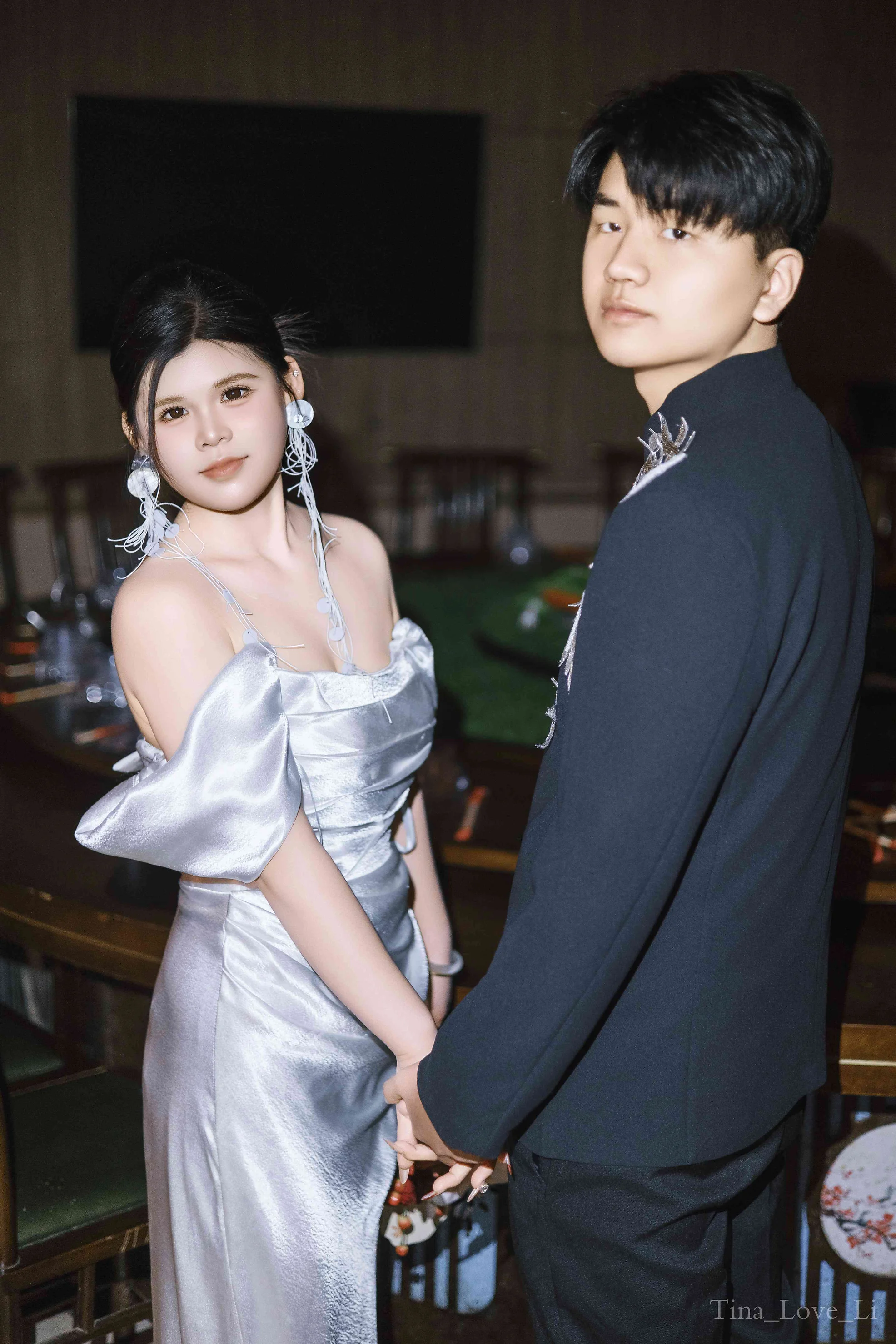 我们订婚啦